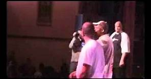 Kanye west - Jesus walks (Rare!!!!!!) (2004, Live) (ft John Legend And Rhymefest)