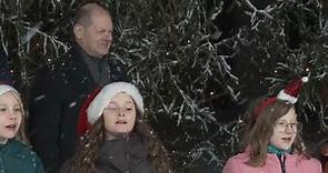 German Chancellor Olaf Scholz receives Christmas tree in Berlin