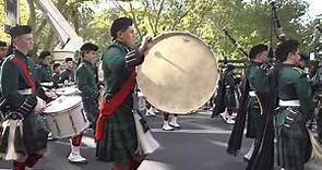 THE SCOTS COLLEGE PIPES AND DRUMS 2023 ANZAC MARCH SYDNEY .