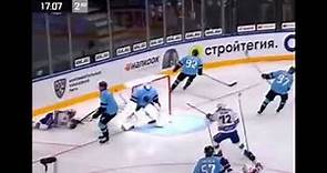 Marat Khusnutdinov with a Wild goal *Crash the Net*