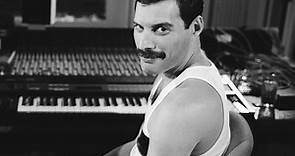 Freddie Mercury cumpliría 77 años: la historia del novio despechado que lo traicionó cuando ya estaba enfermo
