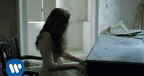 Birdy - Skinny Love (Official Music Video)