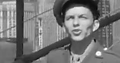 Frank Sinatra sings “The Brooklyn Bridge” in the 1947 film ‘It Happened In Brooklyn’ 🌉🎹 | Frank Sinatra