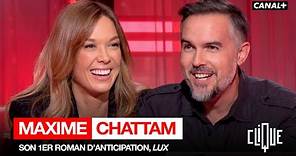 Maxime Chattam, le maître du thriller français, est sur le plateau de Clique - CANAL+