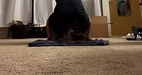 my childhood obsession with headstands is coming in CLUTCH