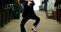PSY’s ‘Gangnam Style’ Video Hits 1 Billion Views,Unprecedented Milestone