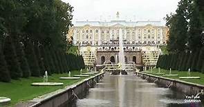 Russland Peterhof Schloss, Parkanlage bei St. Petersburg Kaskaden und Fontänen Петергоф