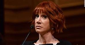 Kathy Griffin reveals lung cancer diagnosis