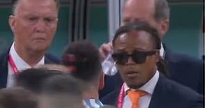 Edgar Davids spotted in heated row with Lionel Messi after Argentina beat Netherlands