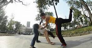 Capoeira con mujeres hecha en México