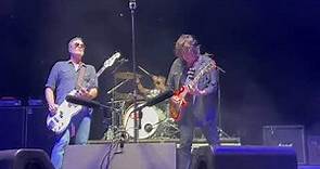 Stone Temple Pilots Live. (STP); Slide guitar solo. Live in concert. Moondance Jam.