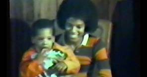 Rare 1970s studio footage of Michael Jackson with Jacksons & associates.