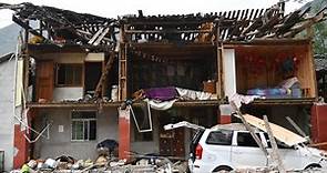 四川瀘定大地震已66人罹難 特警瓦礫堆中挖出生還者 空拍曝驚人土石流