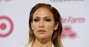 Jennifer Lopez reveló qué inspiró el diseño del vestido de su boda con Ben Affleck - La Opinión