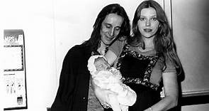 Bebe Buell: 'Band-Aide' To Todd Rundgren & Steven Tyler | Rocksoffmag