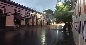 Sol de Toluca - Así se vive la intensa lluvia registrada...