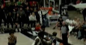 Akol Mawein throws down powerful dunk vs. Montana State Bobcats