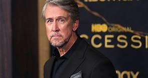 'Succession' star Alan Ruck involved in Hollywood pizzeria crash