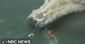 Fire heavily damages California's Oceanside Pier