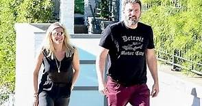 Ben Affleck And Girlfriend Lindsay Shookus House Hunting In LA!