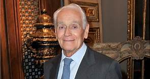VOICI : Mort de Philippe Venet, l'ancien compagnon de Hubert de Givenchy, à l'âge de 92 ans