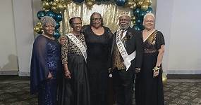 Peabody class of 1973 celebrates 50th reunion, crowns prom king and queen