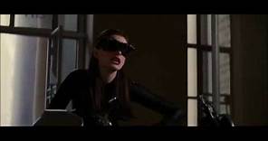 The Dark Knight Anne Hathway Catwoman)