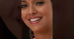 Actress Asin face close up | close up face | vertical | tamil actress | mallu actress | faceclose