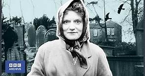 1961: MURIEL SPARK at the BRONTË HOME CEMETERY | Bookstand | Writers & Wordsmiths | BBC Archive