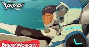 Last One To The Base is Toast | DREAMWORKS VOLTRON LEGENDARY DEFENDER