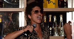 ‘When I Was Your Man’ el tema de Bruno Mars que vuelve a la actualidad en su décimo aniversario