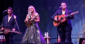 Rhonda Vincent & The Rage - Music's What I See