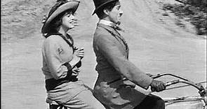 Mabel Normand, Mack Sennett w Charlie Chaplin - Mabel At The Wheel (1914)