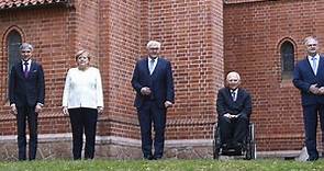 Giorno dell'Unità tedesca, Merkel: "Impegno quotidiano per democrazia"