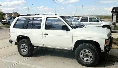 1993 Nissan Pathfinder 3" Lift! 4x4 MUST SELL Price Negotiable! for