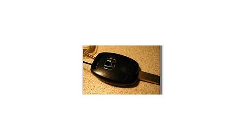 Honda Civic Key Fob Remote Control Battery Replacement Guide - Picture