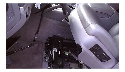 DNZ AUTOMOTIVE INC: Porsche Cayenne battery installation