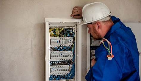 Tips to Consider When Hiring Commercial Electrical Read Now!