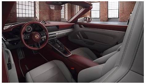 Buyers can now order the Porsche 911 with a two-tone interior