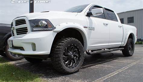 2016 Ram 1500 - 20x9 Fuel Offroad Wheels 33x12.5R20 Federal Tires Rough