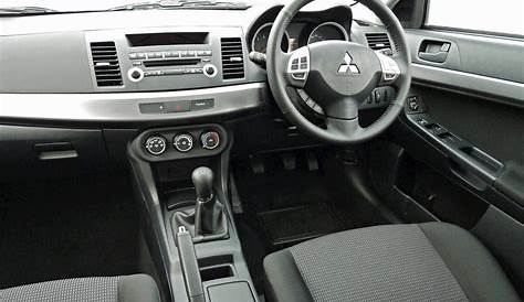 2011 Mitsubishi Lancer Sportback ES - 4dr Hatchback 2.0L Manual