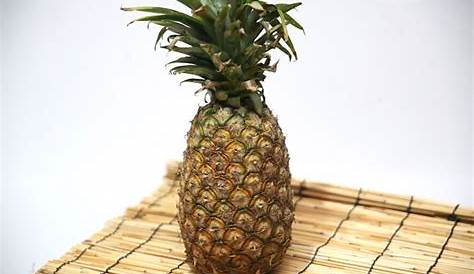 How to Tell if a Pineapple Is Ripe