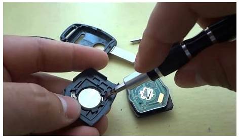 How To Replace Battery Honda Crv Key Fob | Reviewmotors.co