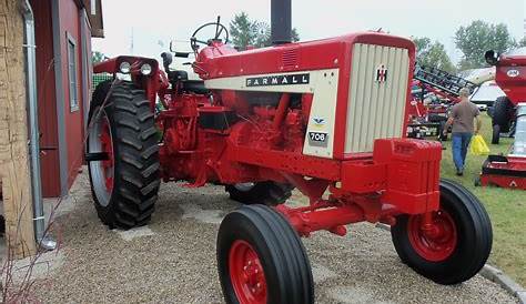 76 hp Farmall 706 seen at H.G.Violets exhibit during The 2013 Ohio Farm