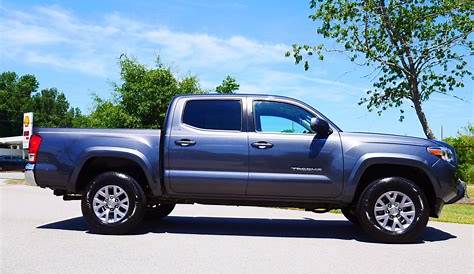 Certified Pre-Owned 2017 Toyota Tacoma SR5 RWD 4D Double Cab