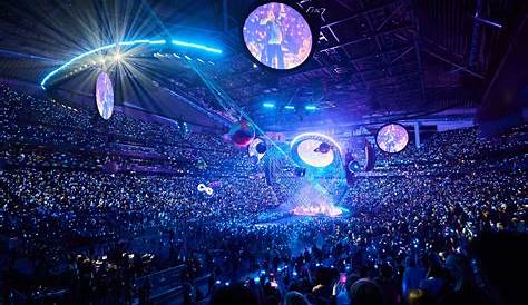 Live Review: Coldplay Opens Seattle's Climate Pledge Arena With