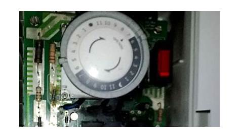 arc fault light on circuit breaker