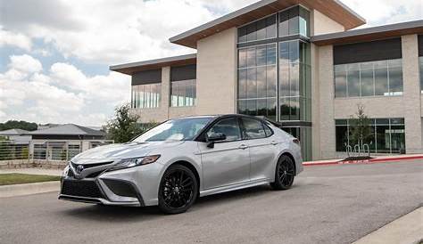 2020 Toyota Camry Xse Black With Red Interior