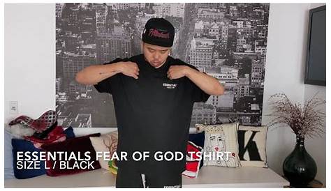 low 40% price essentials fear of god t shirt size M Men - yag.com.sa
