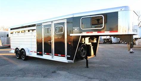 Stock Trailers | Stephenville Trailers | Hart and Logan Horse Trailers